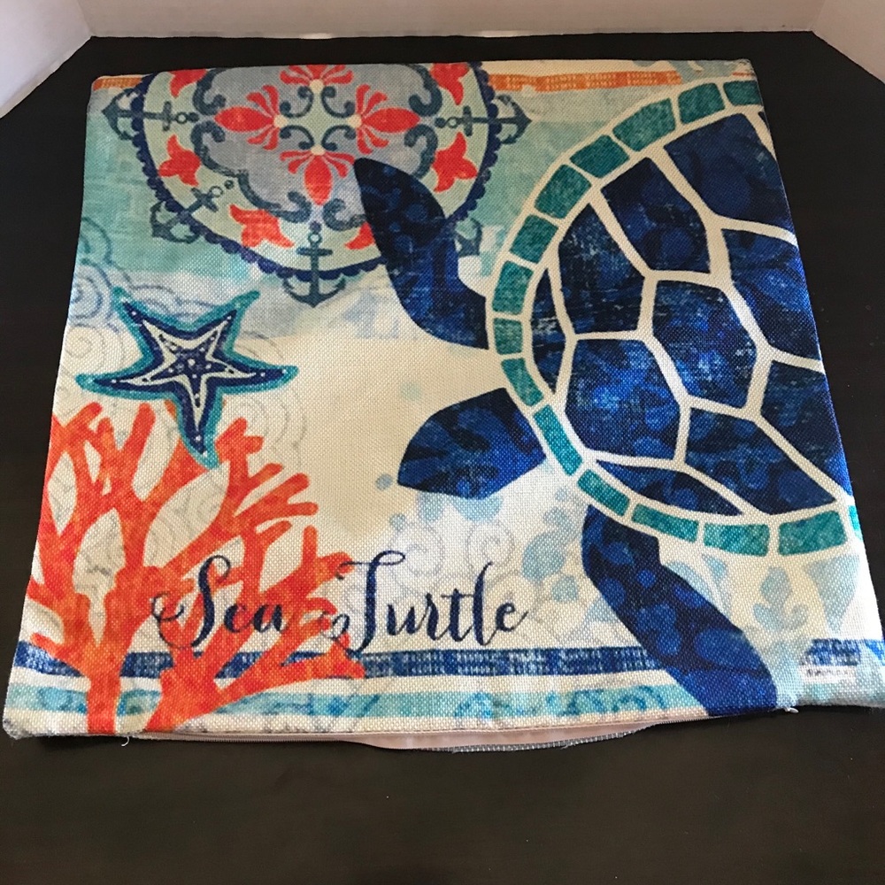 (2) Beach theme zippered pillow cases